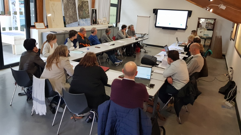 Réunion d'élus et acteurs du territoire pour évoquer les actions portées par les 3 réserves naturelles  : RNN Etang Noir, RNN Marais d'Orx et RNN Arjuzanx